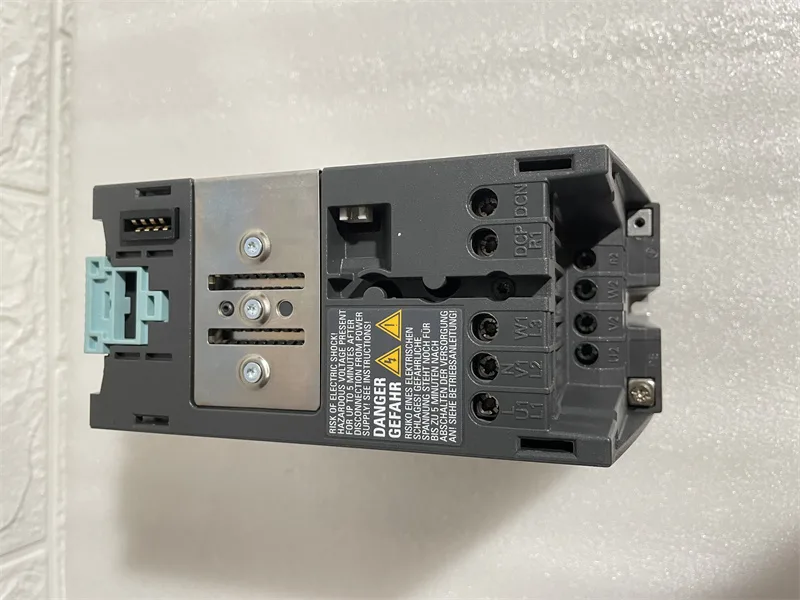 6SL3210-1SE13-1UA0 siemens drive SINAMICS S120 6SL3210-1SE13-1UA0